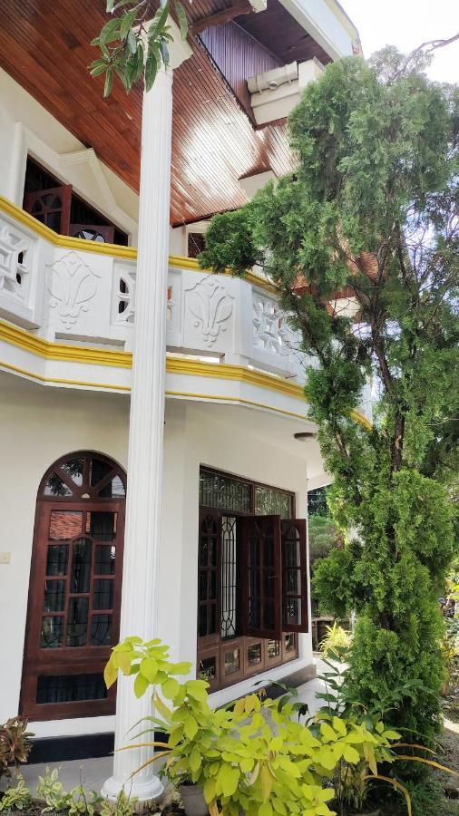 Airport Residence Inn Katunayaka Dış mekan fotoğraf
